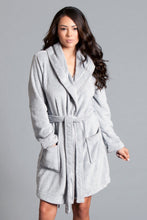 Mia Robe